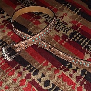 Ariat belt